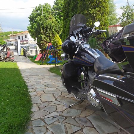 Smallhotel - Vevi Extérieur photo