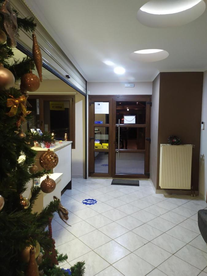Smallhotel - Vevi Extérieur photo