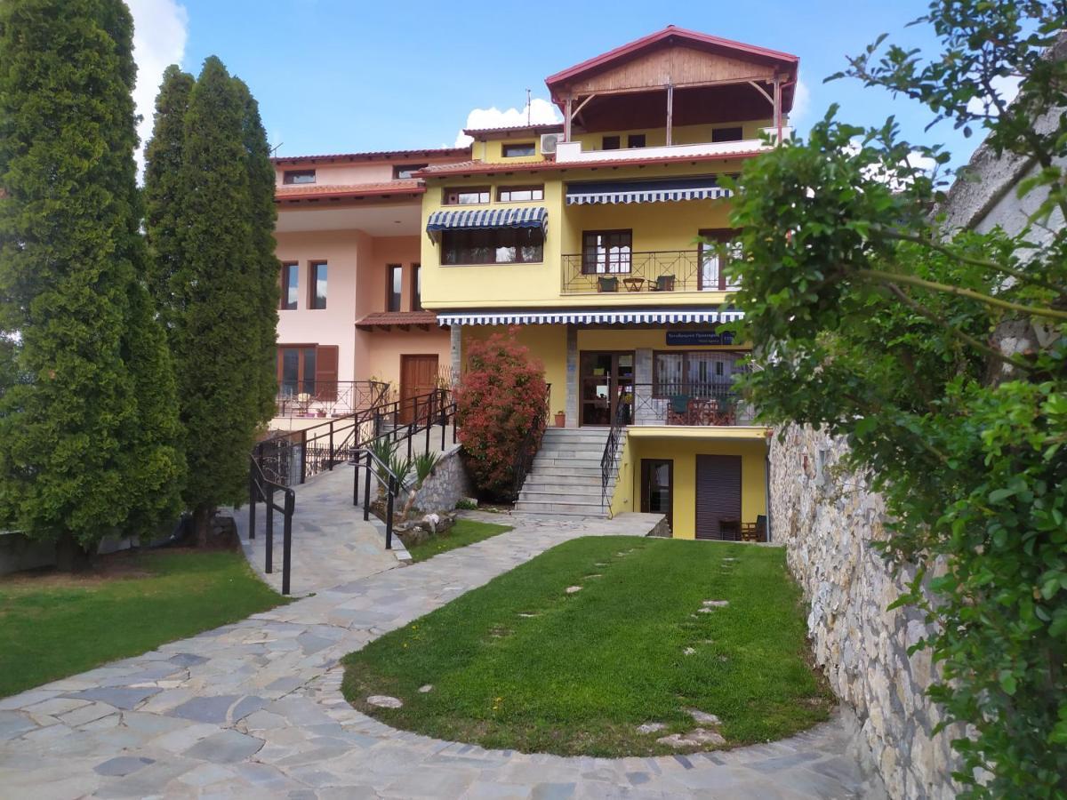 Smallhotel - Vevi Extérieur photo