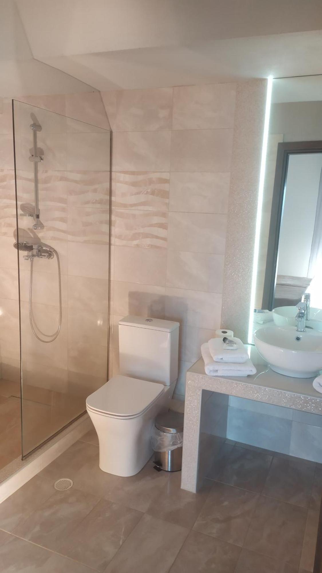 Smallhotel - Vevi Extérieur photo