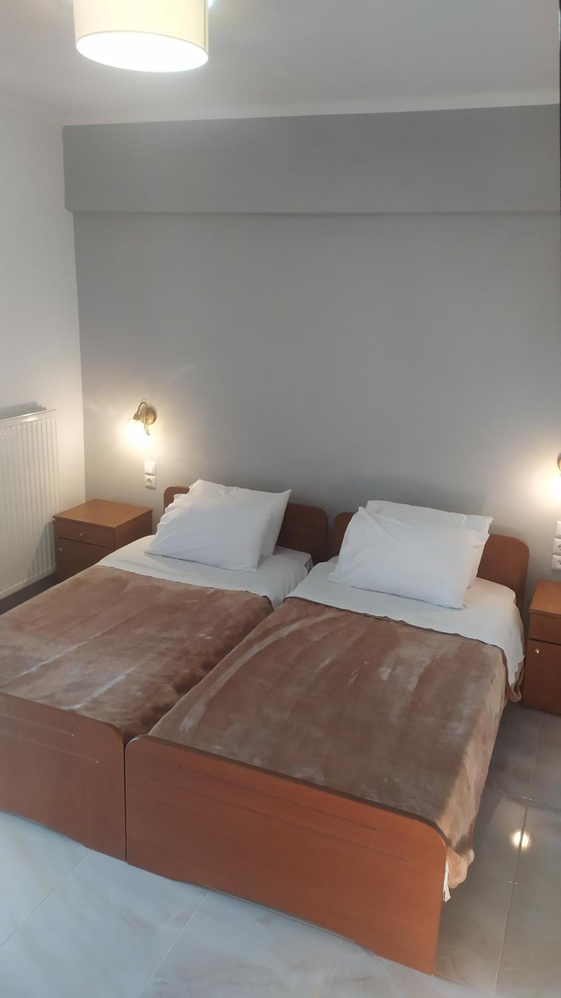 Smallhotel - Vevi Extérieur photo