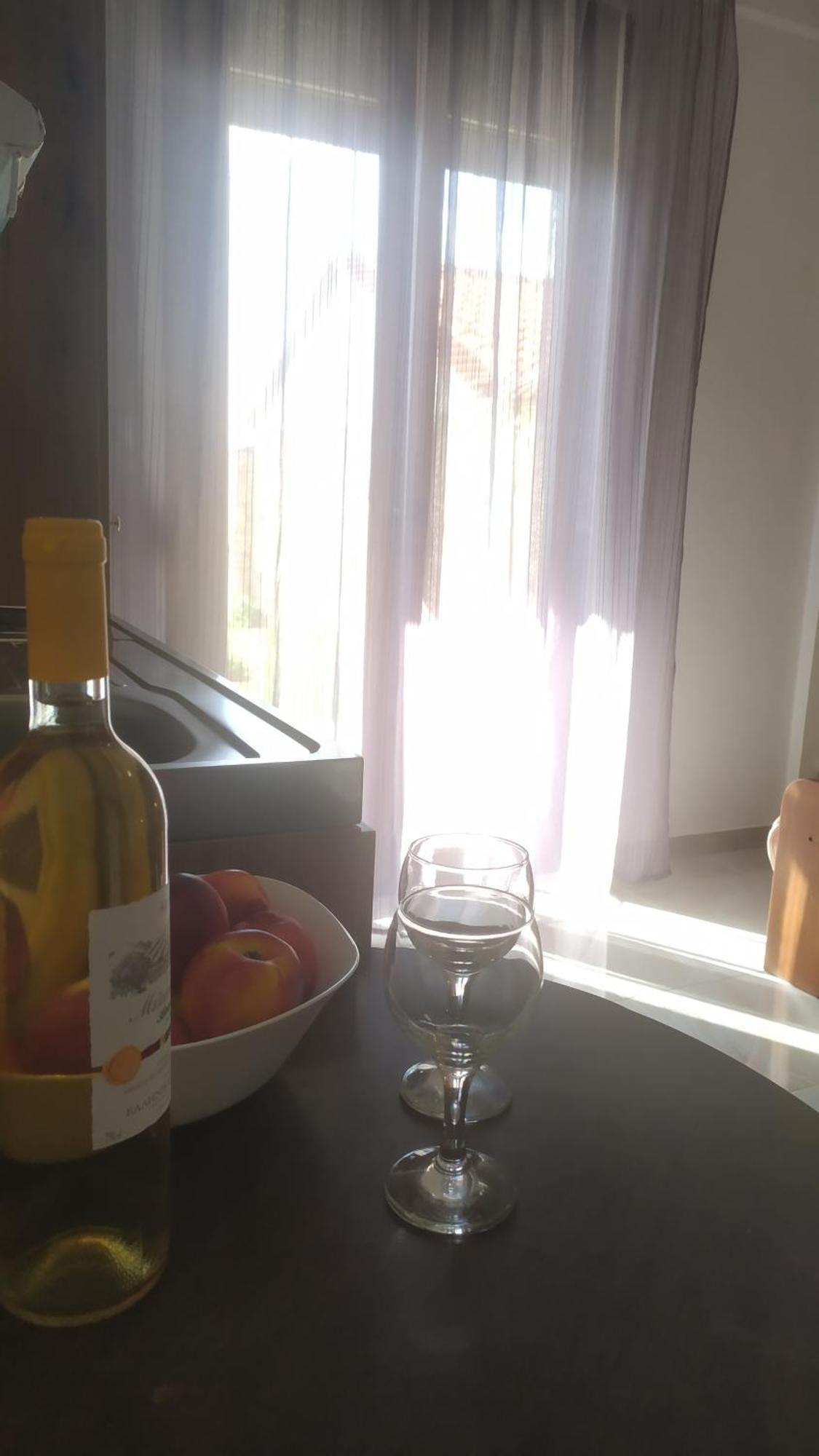 Smallhotel - Vevi Extérieur photo